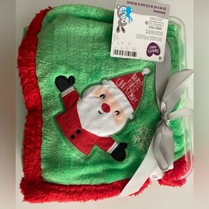 Festive Santa Kids Blanket - Green and Red 8